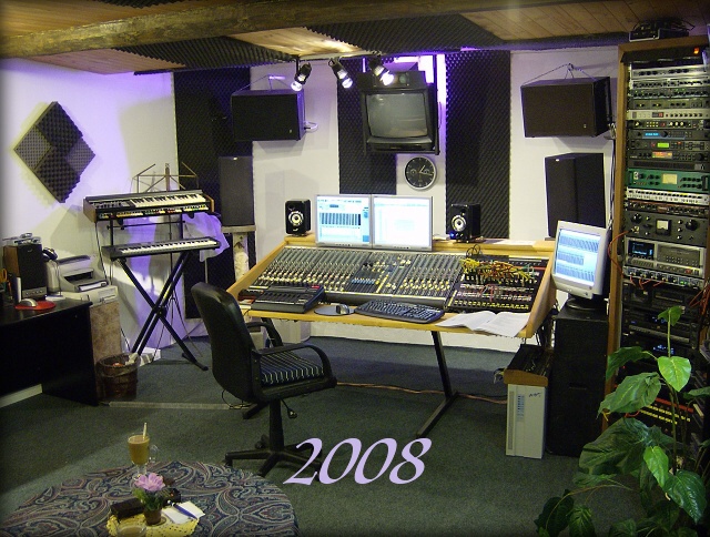 Studio 2008